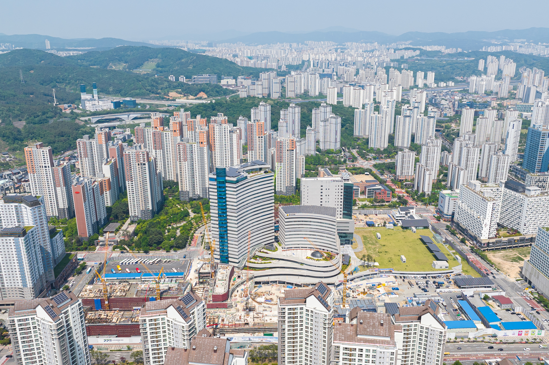 ‘2024 경청스타즈’ 2차 체험 시작…10개국 10개 도시에서 해외기업 현장체험